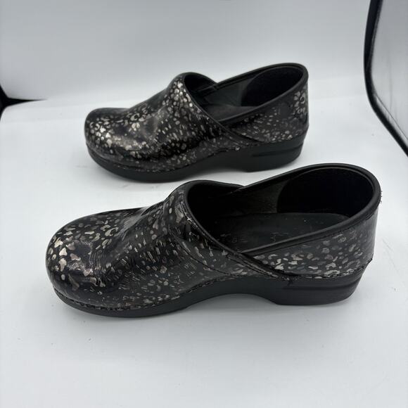 Dansko Clogs Womens US 9.5 EU 40 Black Leather Medical Nurse‎ Black Silver Spots - Picture 9 of 12